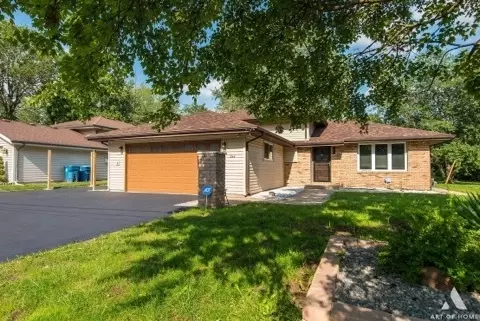 1549 Vincennes St, Crete, IL 60417
