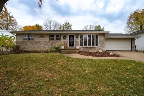 218 Foster Dr, Normal, IL 61761