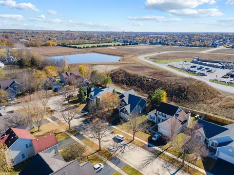 4702 Chapman Dr, Plainfield, IL 60586 photo 25