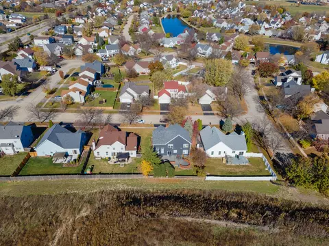 4702 Chapman Dr, Plainfield, IL 60586 photo 26