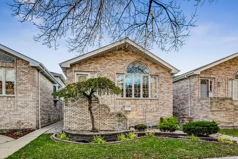 6733 W 64th Pl, Chicago, IL 60638