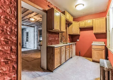 8021 W 45th St, Lyons, IL 60534 photo 7
