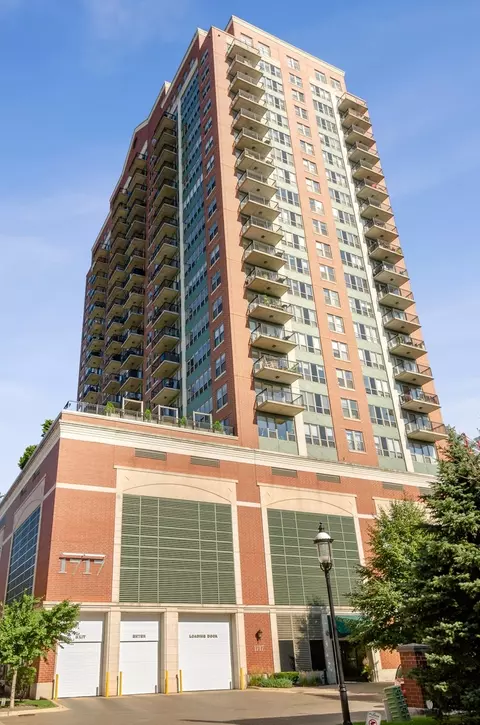 1717 S Prairie Ave #1206, Chicago, IL 60616