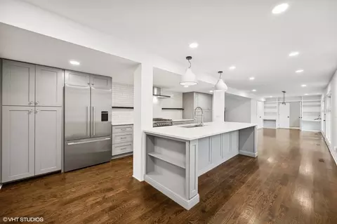 Kitchen - 558 Sunset Ln, Glencoe, IL 60022 photo 2 of 3