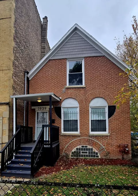Undisclosed, Chicago, IL 60623