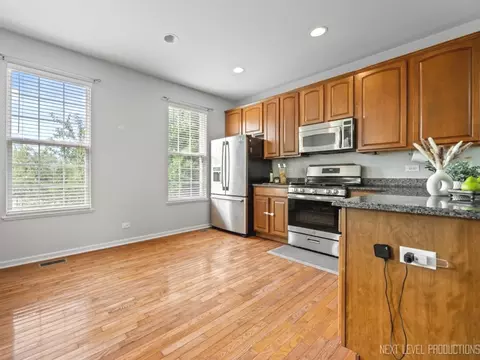 Kitchen - 4264 Drexel Ave, Aurora, IL 60504 photo 2 of 3