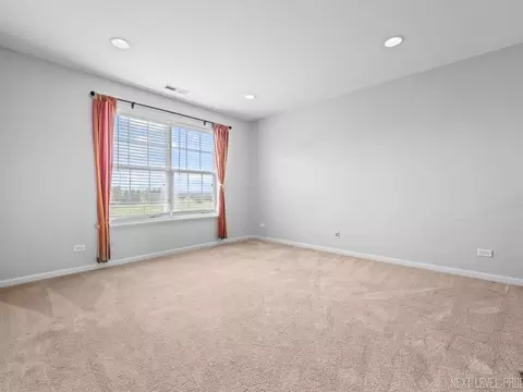 Bedroom - 4264 Drexel Ave, Aurora, IL 60504 photo 1 of 5
