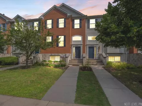4264 Drexel Ave, Aurora, IL 60504