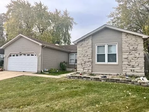 1740 N Devon Ave, Glendale Heights, IL 60139