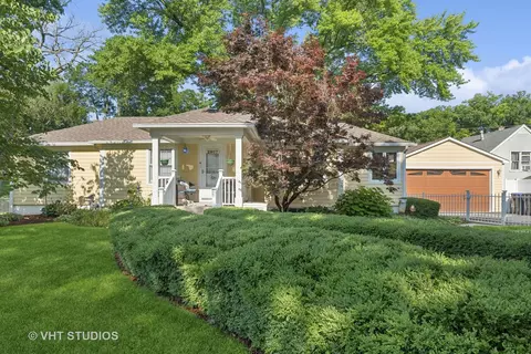 2907 Wooded Ln, Mchenry, IL 60050
