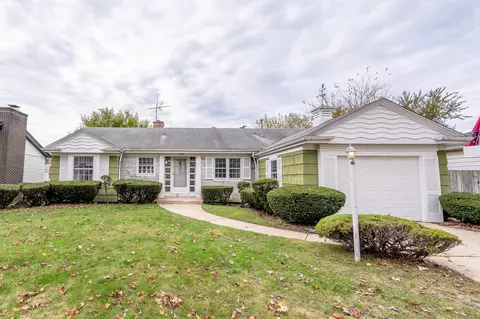 10134 S Kolin Ave, Oak Lawn, IL 60453