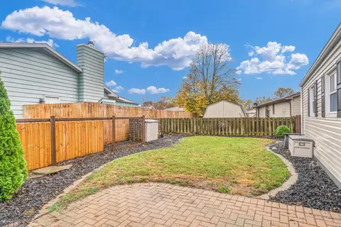 1016 Lancaster Dr, Rantoul, IL 61866 photo 40