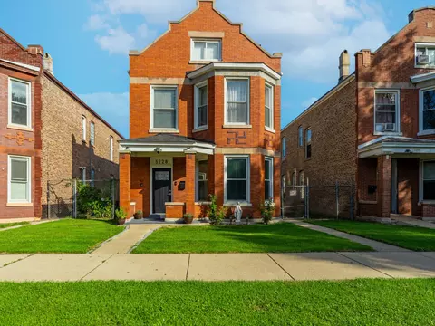 5228 W 25th Pl, Cicero, IL 60804