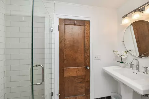 811 N Scott St, Wheaton, IL 60187 photo 14