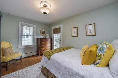 811 N Scott St, Wheaton, IL 60187 photo 16
