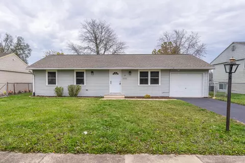 39 N Elm Ln, Glenwood, IL 60425