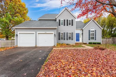 1422 Wildmint Trl, Elgin, IL 60123