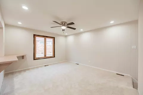 Living - 408 Tracy Ter, Des Plaines, IL 60016 photo 3 of 3