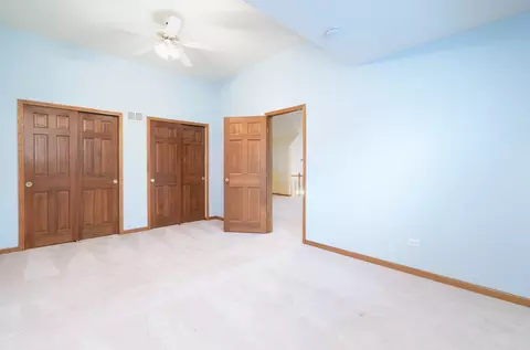 Bedroom - 10519 Willow Ave, Mokena, IL 60448 photo 5 of 10