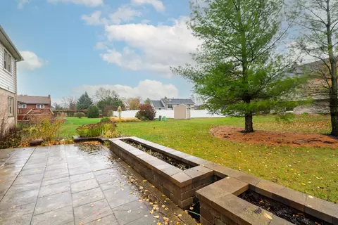 Exterior - 10519 Willow Ave, Mokena, IL 60448 photo 4 of 9