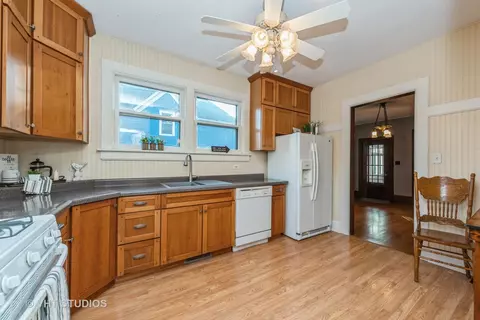 421 S 3rd St, West Dundee, IL 60118 photo 11
