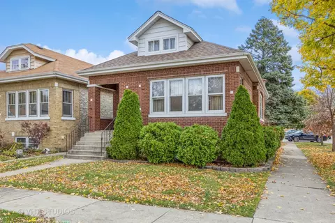 2921 Kenilworth Ave, Berwyn, IL 60402
