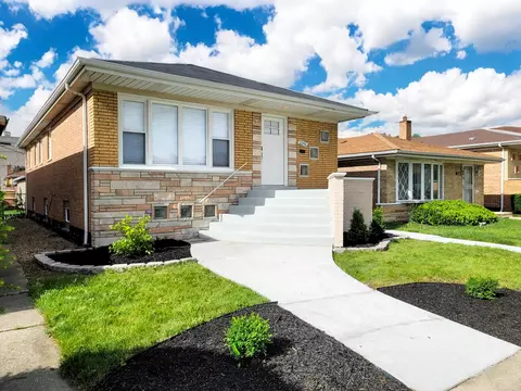 2248 W 80th St, Chicago, IL 60620
