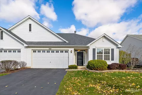 757 Bellevue Cir, Oswego, IL 60543