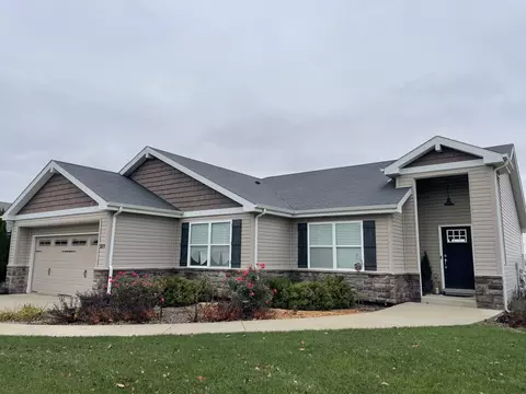 1877 Willow Brook Dr, Bourbonnais, IL 60914
