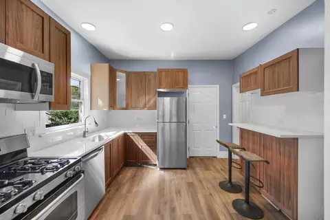 7236 S Champlain Ave, Chicago, IL 60619 photo 9