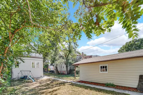 7236 S Champlain Ave, Chicago, IL 60619 photo 28