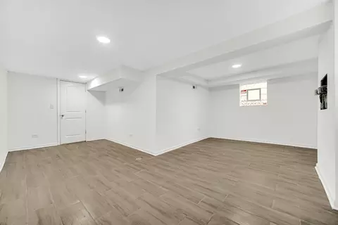 7236 S Champlain Ave, Chicago, IL 60619 photo 24