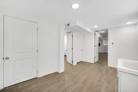 7236 S Champlain Ave, Chicago, IL 60619 photo 26