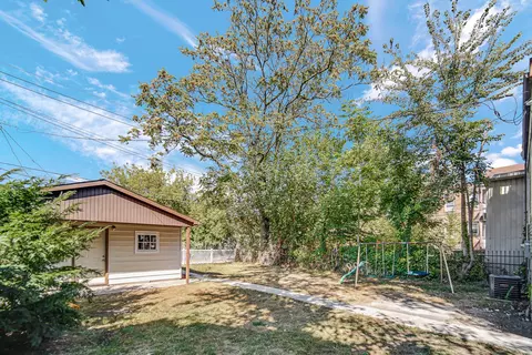 7236 S Champlain Ave, Chicago, IL 60619 photo 29