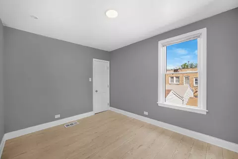 7236 S Champlain Ave, Chicago, IL 60619 photo 20