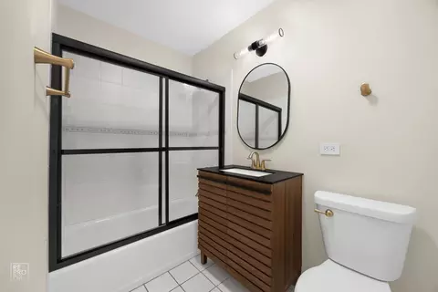 95 Des Plaines Ln, Hoffman Estates, IL 60169 photo 13