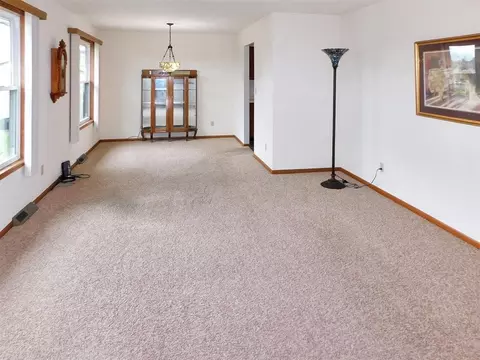 Living - 6768 Sawmill Dr, Roscoe, IL 61073 photo 1 of 8