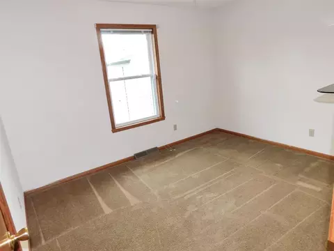 Bedroom - 6768 Sawmill Dr, Roscoe, IL 61073 photo 5 of 6