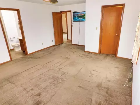 Bedroom - 6768 Sawmill Dr, Roscoe, IL 61073 photo 1 of 6