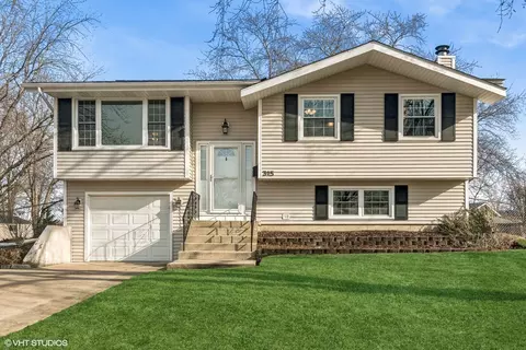 315 Kemah Ln, Schaumburg, IL 60193