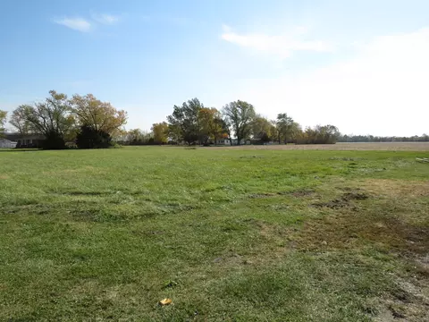 1805 E Division St, Diamond, IL 60416 photo 8