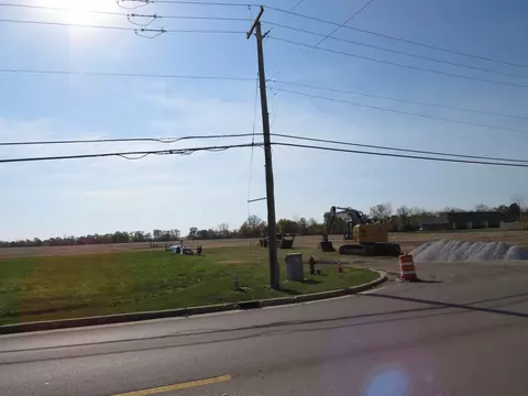 1805 E Division St, Diamond, IL 60416