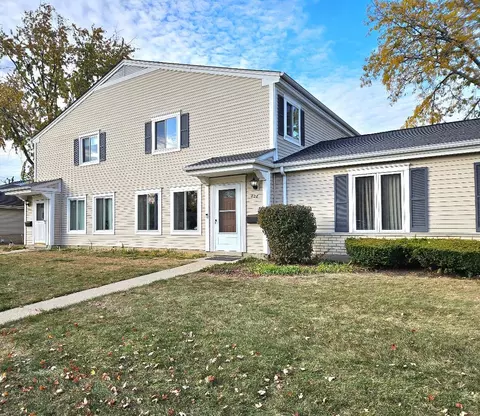 628 E Old Willow Rd E #184B, Prospect Heights, IL 60070