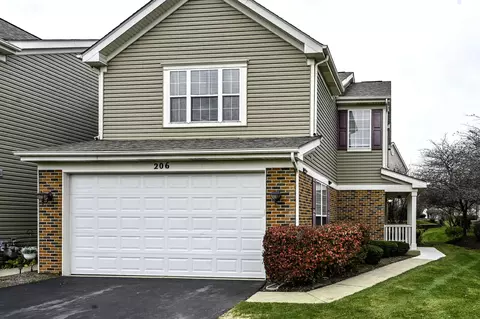 206 Madison Dr #206, Streamwood, IL 60107