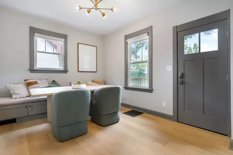 Entry Way - 1640 W 106th St, Chicago, IL 60643 photo 1 of 3