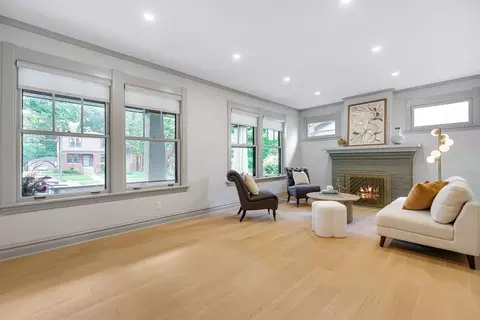 Living - 1640 W 106th St, Chicago, IL 60643 photo 2 of 2