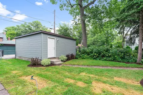 Exterior - 1640 W 106th St, Chicago, IL 60643 photo 4 of 4