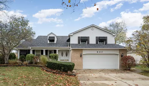 837 Lanark Ln, Palatine, IL 60067
