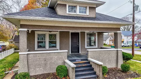 Exterior - 129 Cash St, Seneca, IL 61360 photo 4 of 5