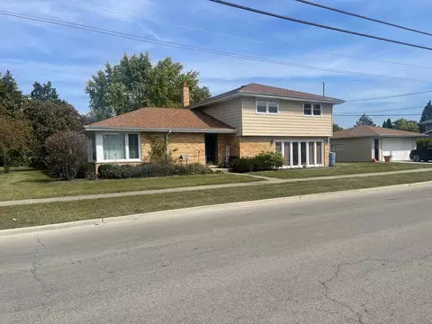 4549 Raymond Ave, Brookfield, IL 60513
